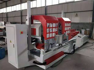 铝门窗设备一套有几台机器 大约多少钱