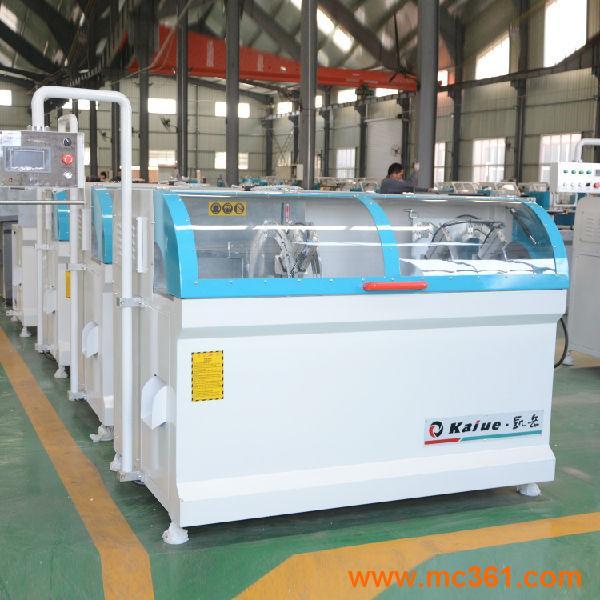 高效精准的铝门窗加工解决方案 凯岳铝门窗角码数控自动切割锯